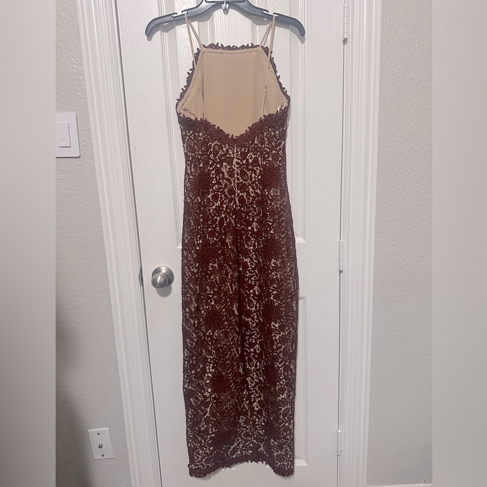 ANTONIO MELANI Burgundy Lace Midi Dress - Picture 5 of 6